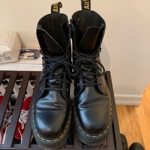 Doc Martens Platform Jadon Size 8 Women’s